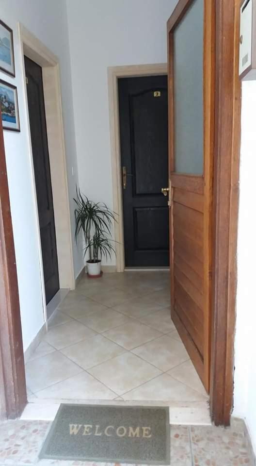 Apartmani Luka 赫尔采格诺维 外观 照片