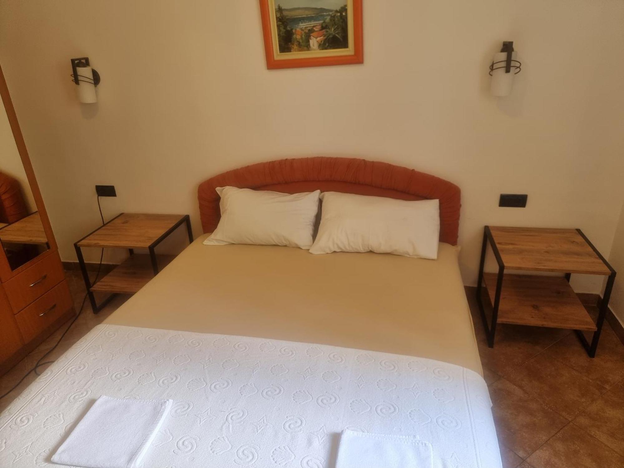 Apartmani Luka 赫尔采格诺维 外观 照片