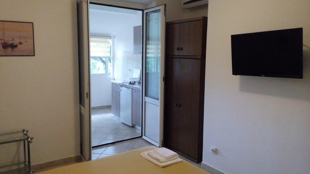 Apartmani Luka 赫尔采格诺维 外观 照片