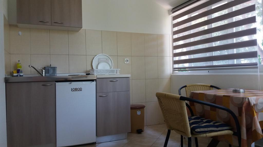 Apartmani Luka 赫尔采格诺维 外观 照片